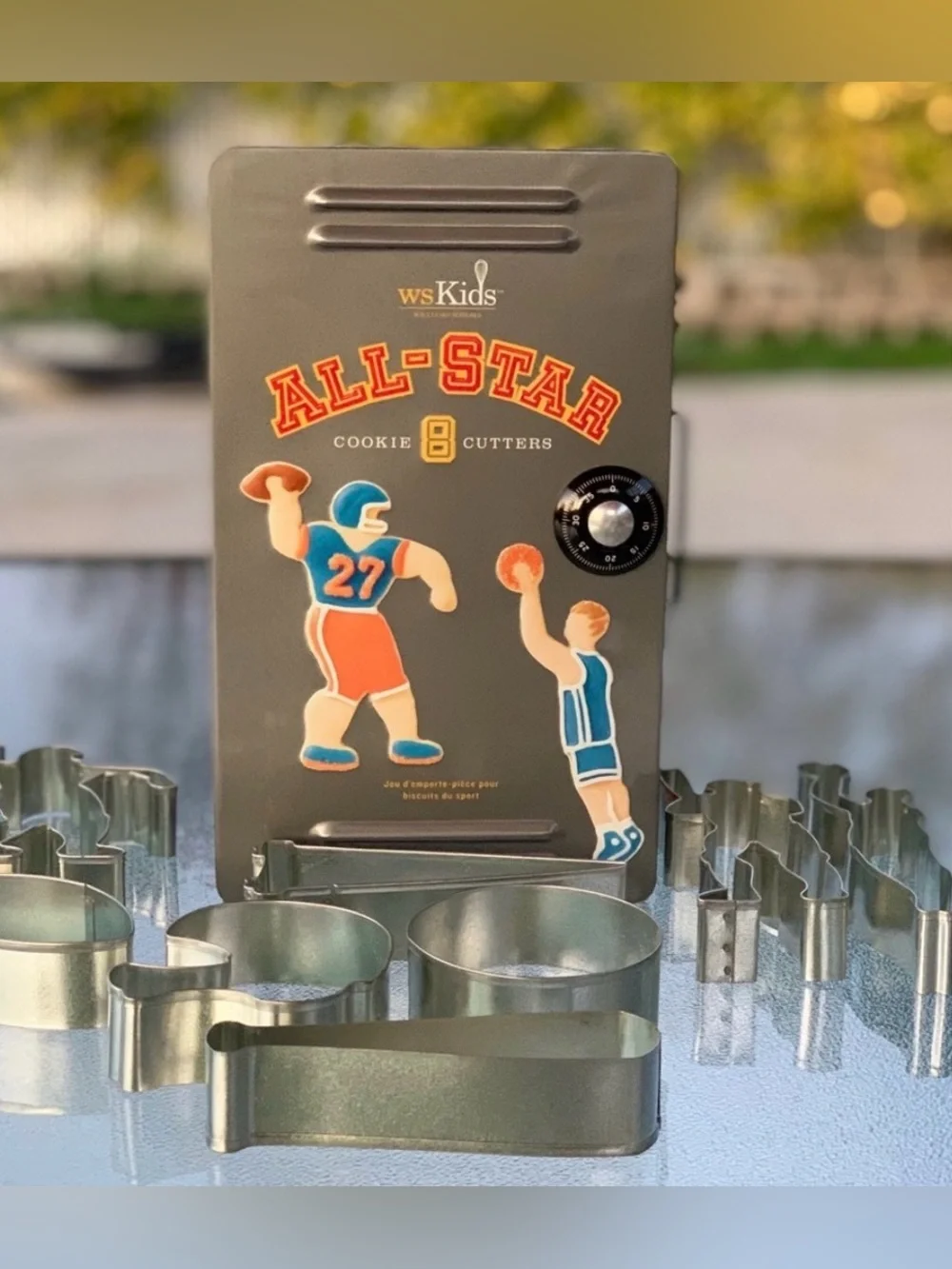 Williams-Sonoma All-Star Sports 8 Cookie Cutter Set in Sports Locker Design Tin
